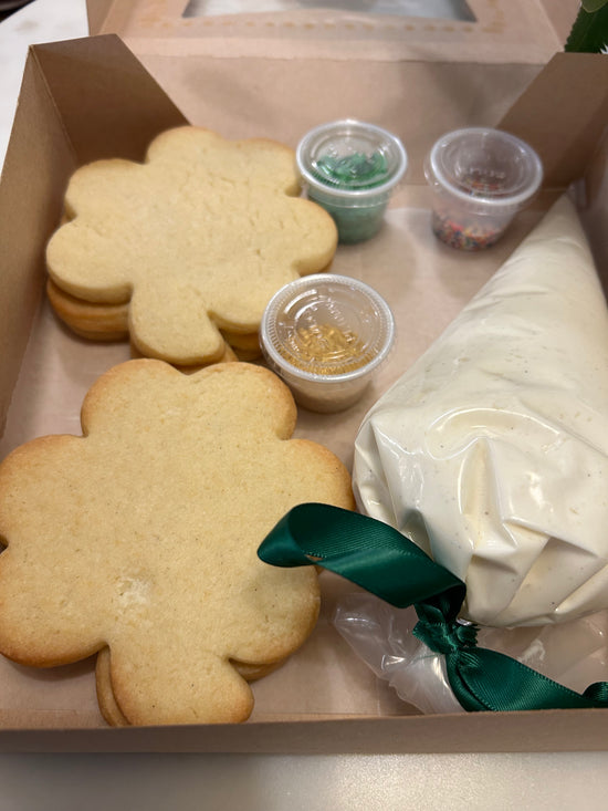 DIY St Paddy’s Day Cookie Decorating Kit