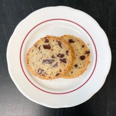 Chocolate Chunk Shortbread Cookie